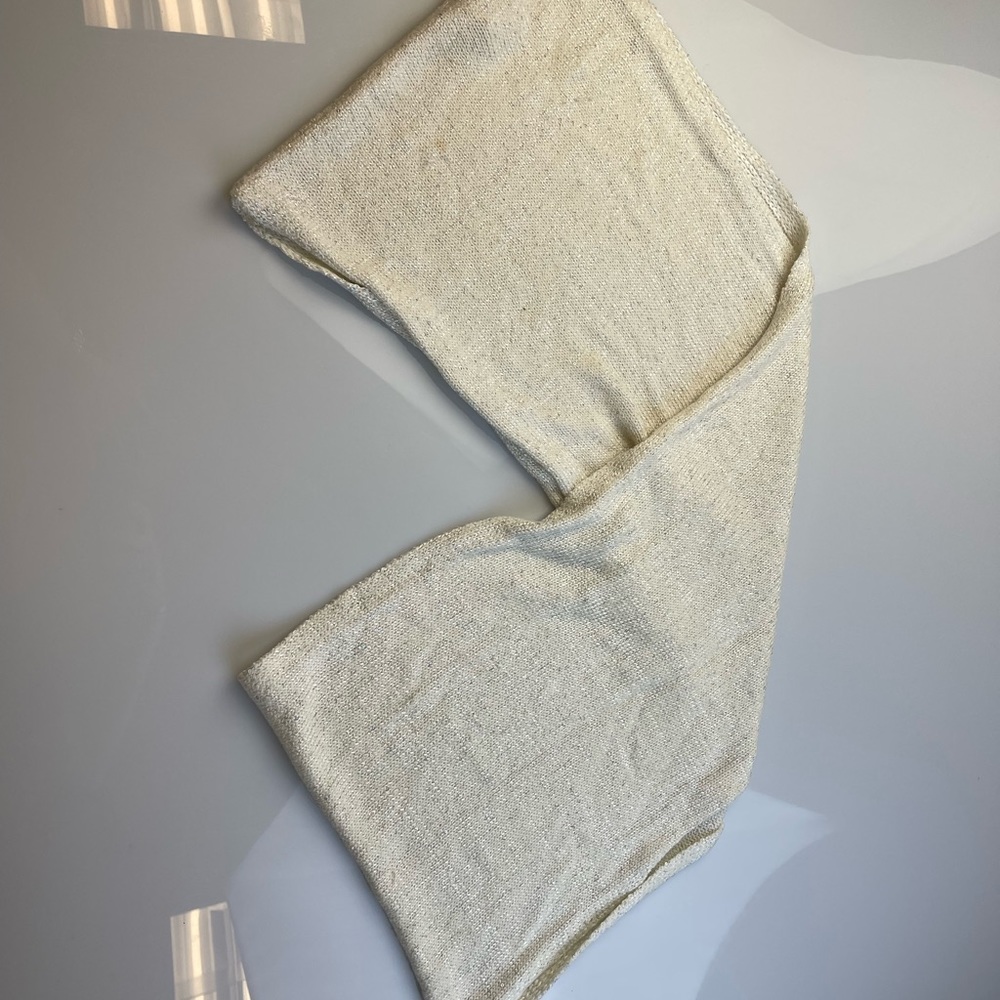 Armani Exchange White & Silver Scarf Y6-09